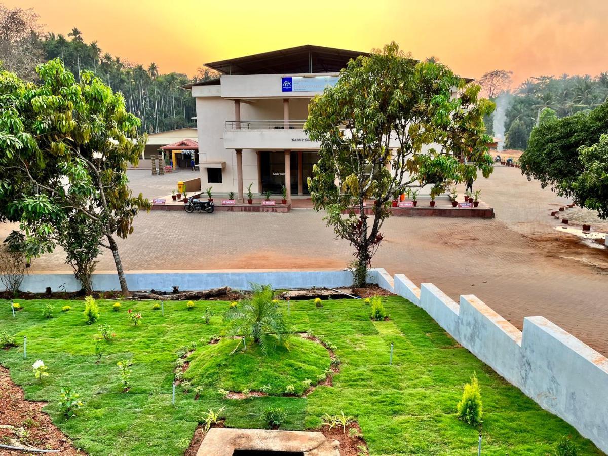 Sooryakamal Mahal Otel Dharmastala Dış mekan fotoğraf